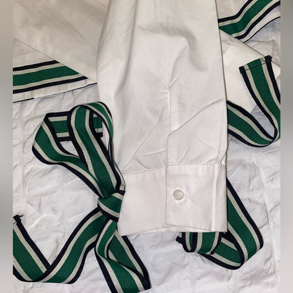 Grey lab white button down with bows - Picture 6 of 8